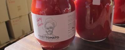 Funky Tomato